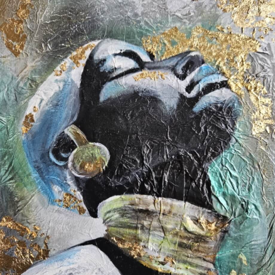 Portrait féminin en méditation avec textures et feuilles d’or, acrylique sur toile par Anaïs Eck / Female portrait in meditation with textured surface and gold leaf, acrylic painting on canvas by Anaïs Eck