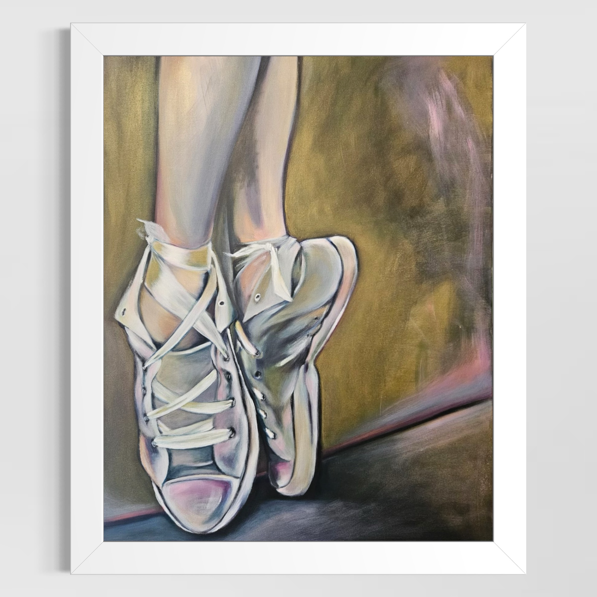 pointes converse basket, œuvre poétique d’Anaïs Eck. / Converse sneakers as pointe shoes, poetic work by Anaïs Eck.